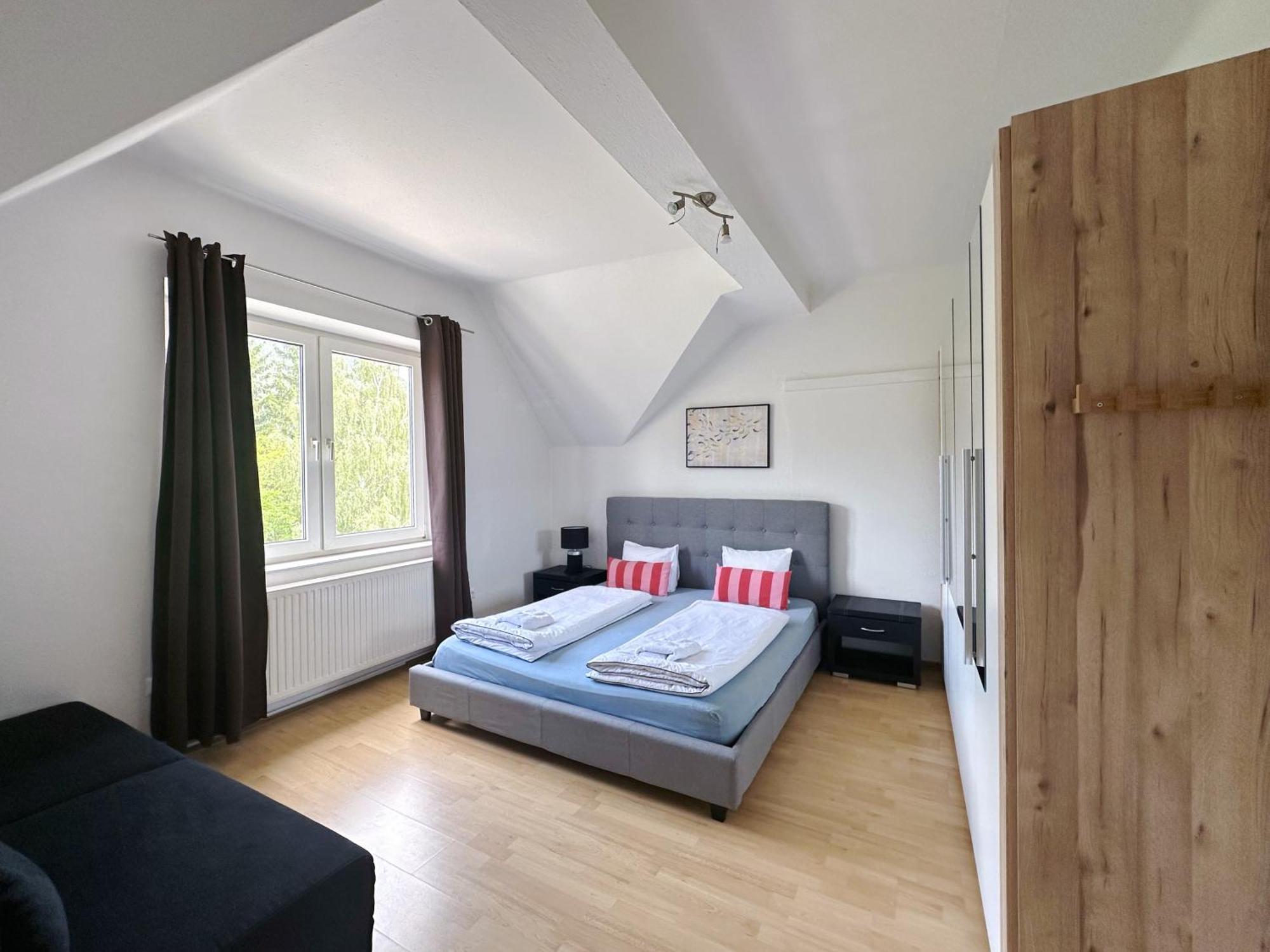 Apartment Up Resistances G