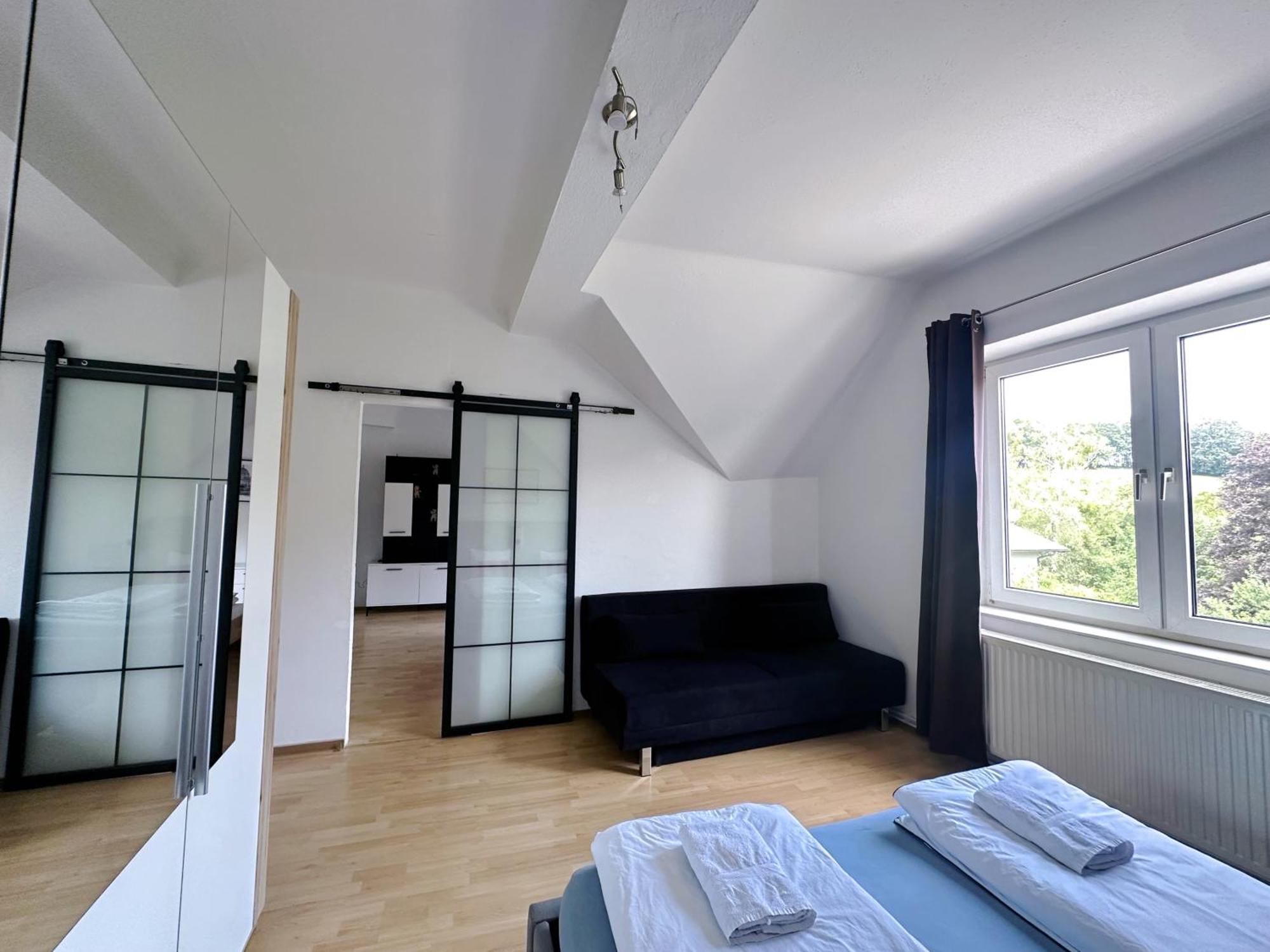 Up Resistances G * Baden